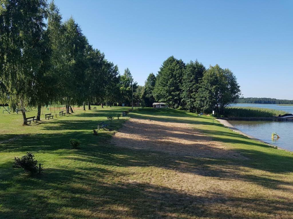 Domek Letniskowy Na Mazurach Gizycko Luaran gambar